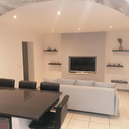 Appartement Paisible Entre Terre Et Mer Cabrieres  Dış mekan fotoğraf