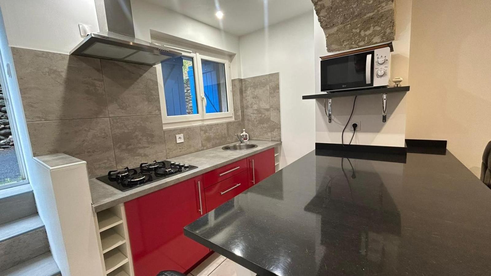 Appartement Paisible Entre Terre Et Mer Cabrieres  Dış mekan fotoğraf